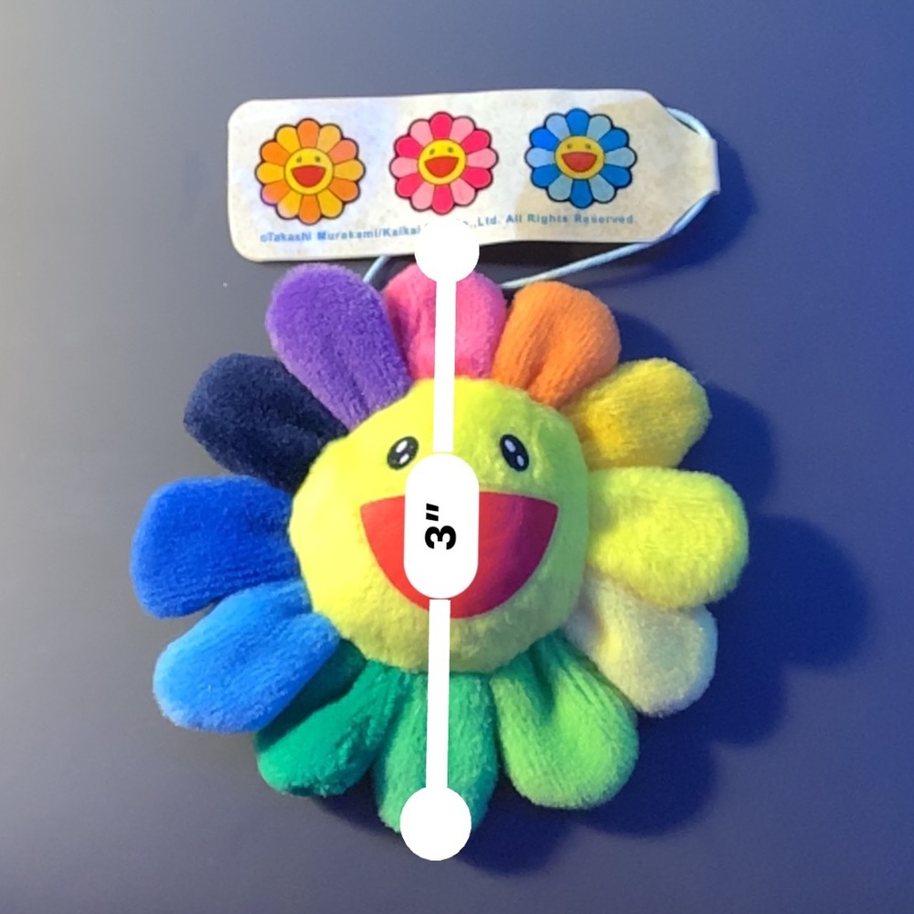 Takashi Murakami Flower Pin - Picture 4 of 4